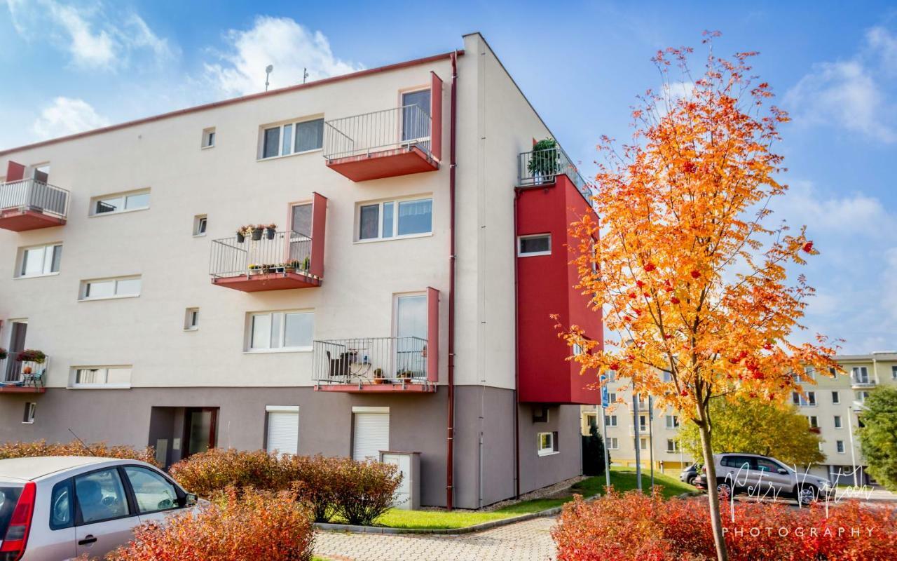Luxurious, Lovely And Romantic Apartment In Tábor Kültér fotó